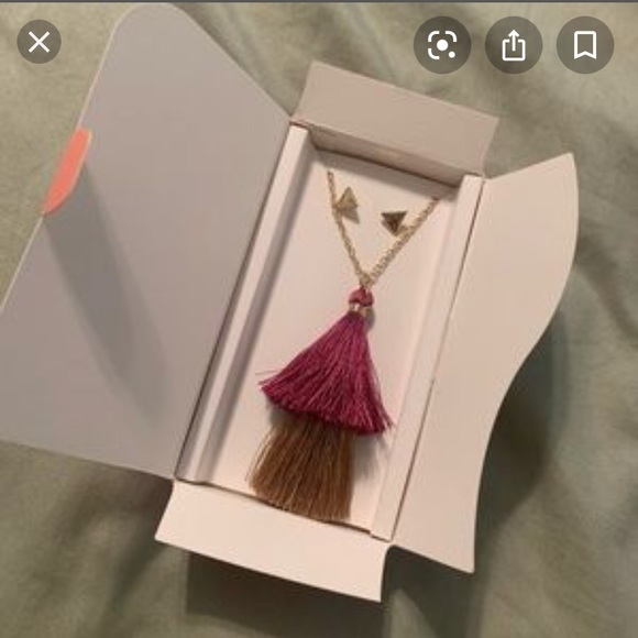 NIB LilySky designs tassel necklace and eating set - Picture 5 of 5